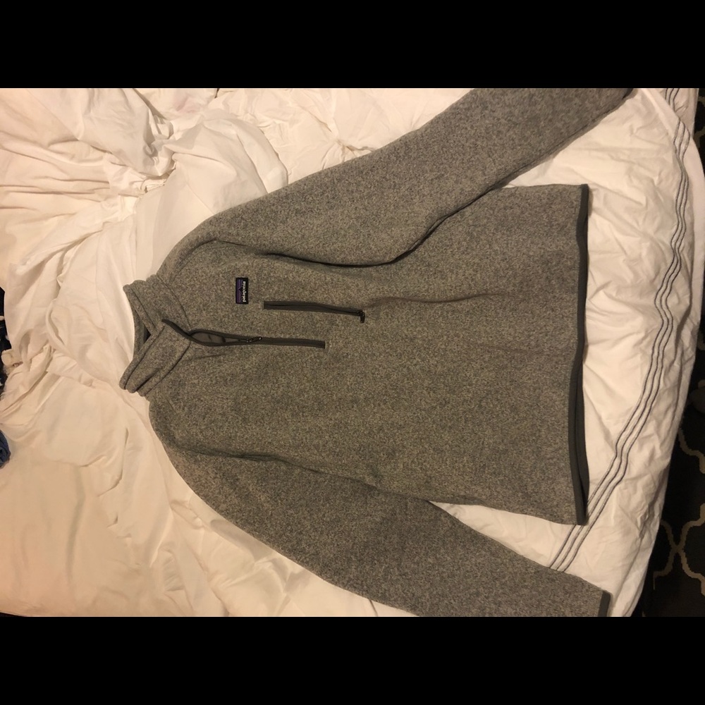 Patagonia grey pullover